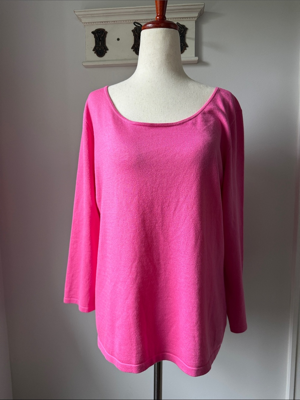 Ralph Lauren Bright Pink Scoop Neck Long-Sleeve Tee Silk Blend Classic Top